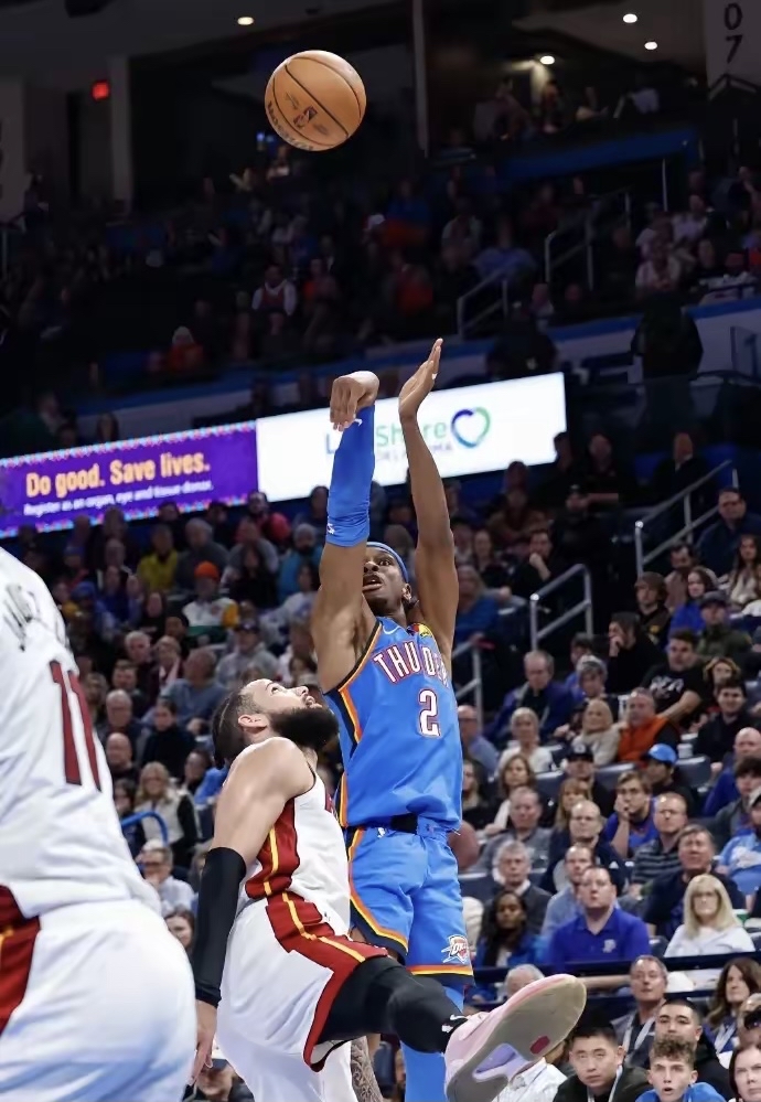 关于NBA战术调整奏效，成功扭转局势的信息