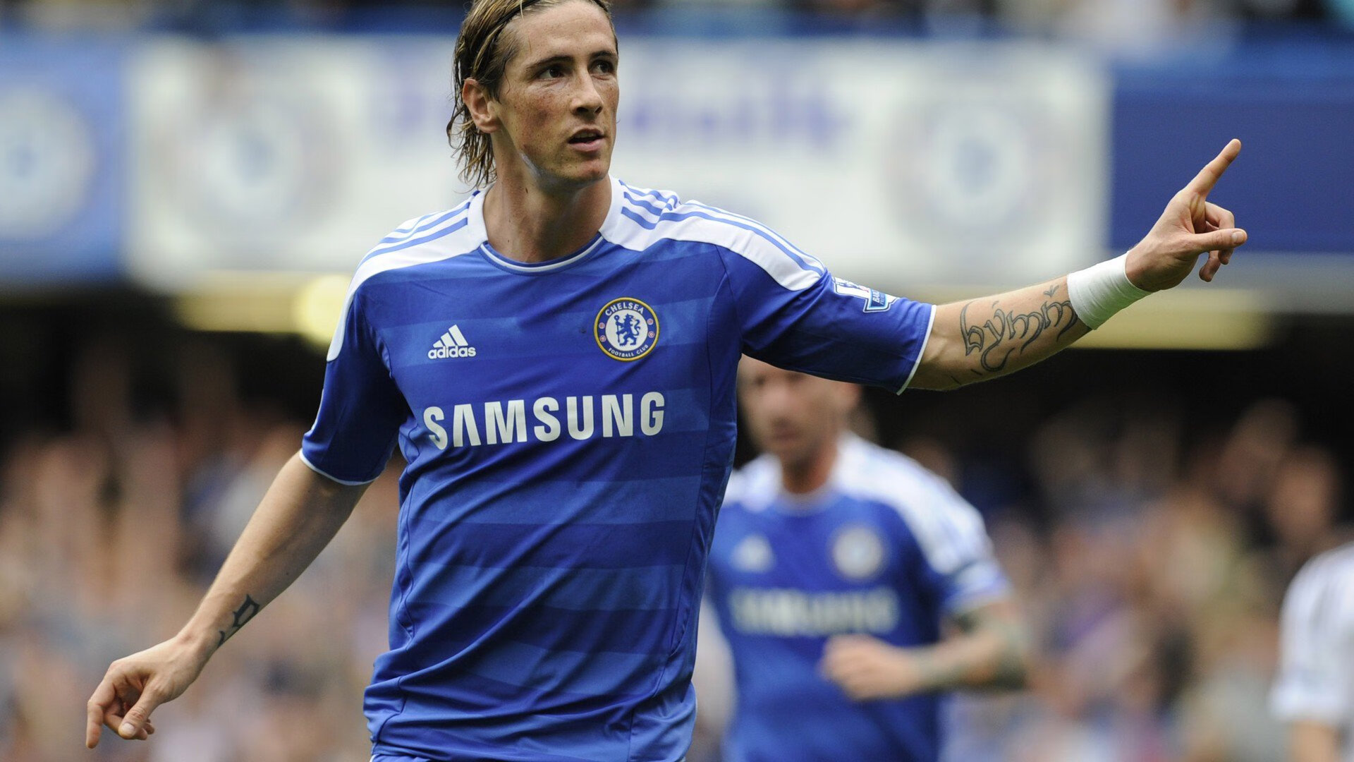 倒灌时空，当塔图姆的斧刃劈开深圳的雨夜