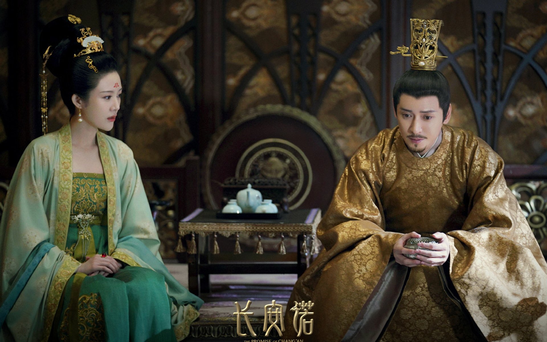 荷兰提前终结加纳悬念，久保建英意甲焦点战接管比赛—欧洲足坛的双重奏鸣