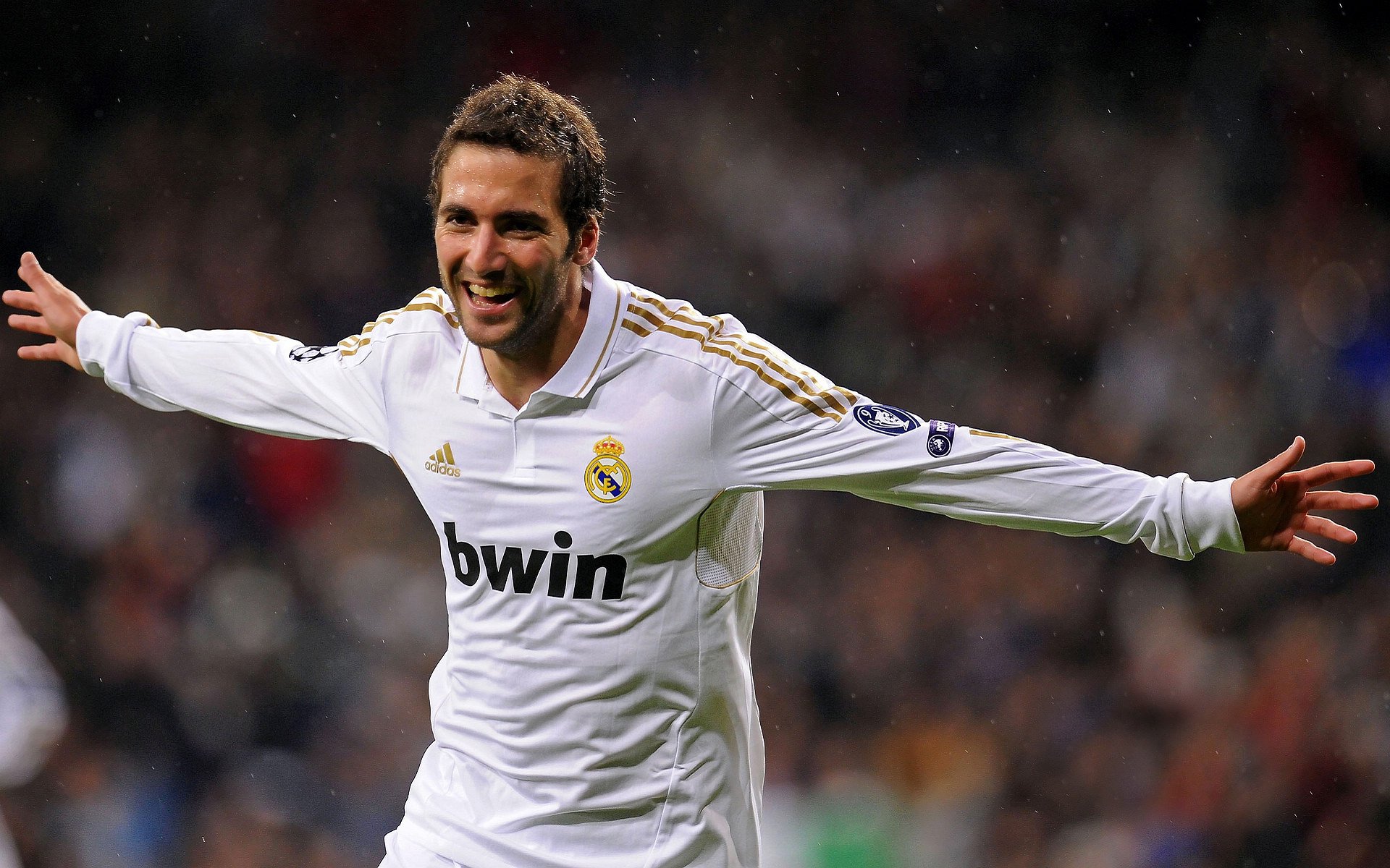 夜色与白衣间唯一的王，蒂亚戈的独舞，让尤文图斯将胜利镌刻成唯一解