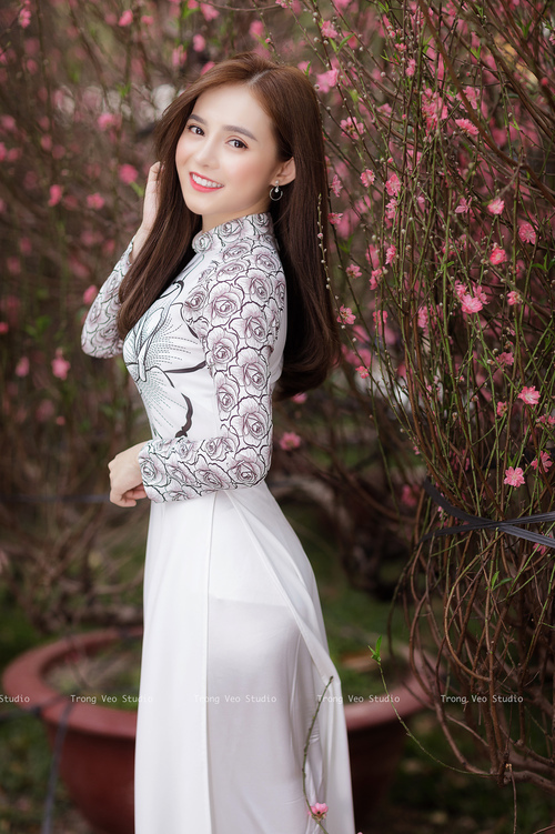 绿茵孤勇者，当内马尔的桑巴舞步，撞上奥地利的钢铁城墙
